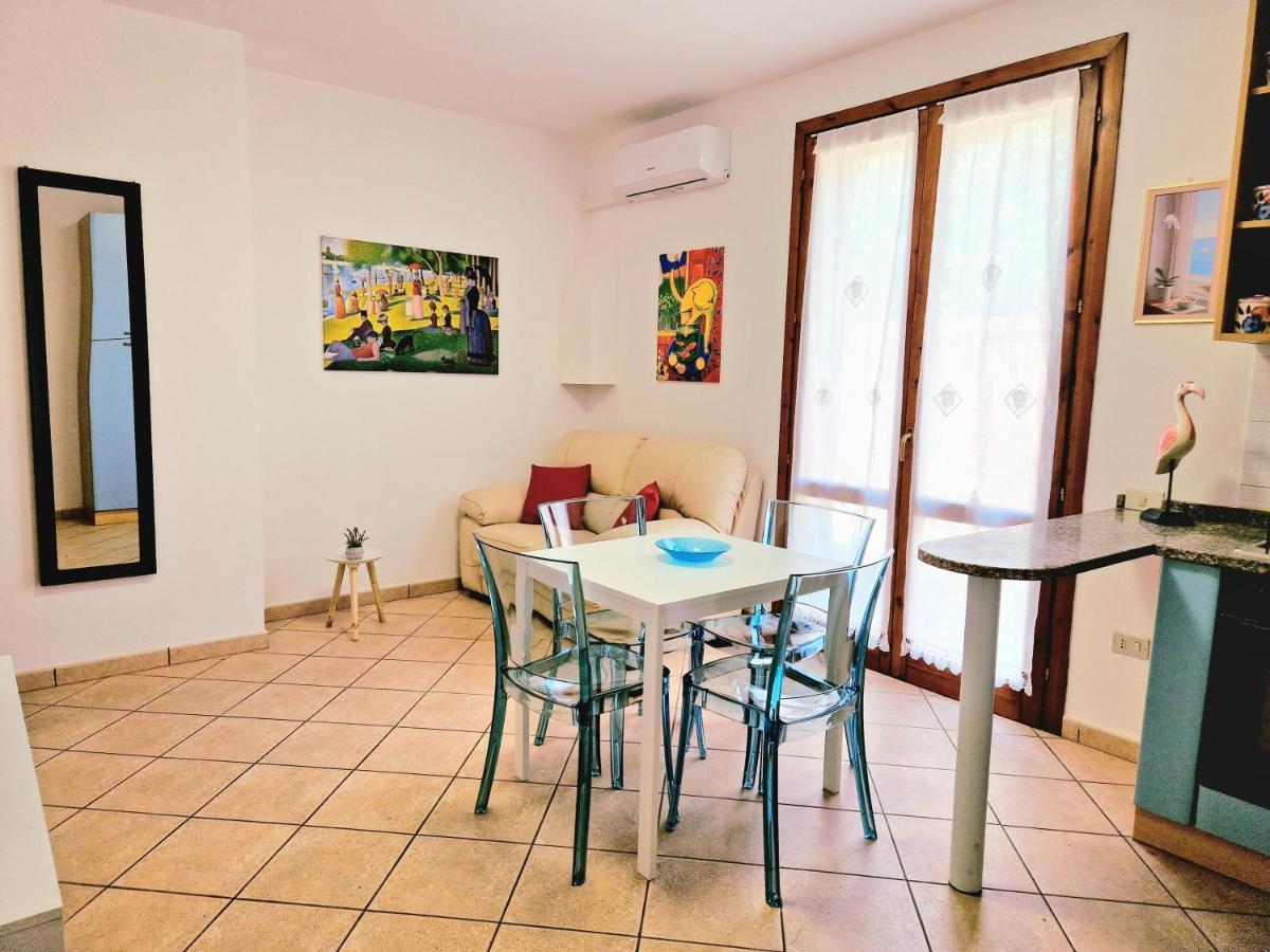 Dimora Rena Dorada - Apartment In Pula, Sardinia, Italy Kültér fotó