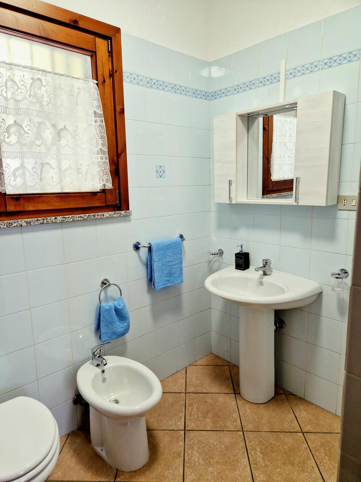 Dimora Rena Dorada - Apartment In Pula, Sardinia, Italy Kültér fotó